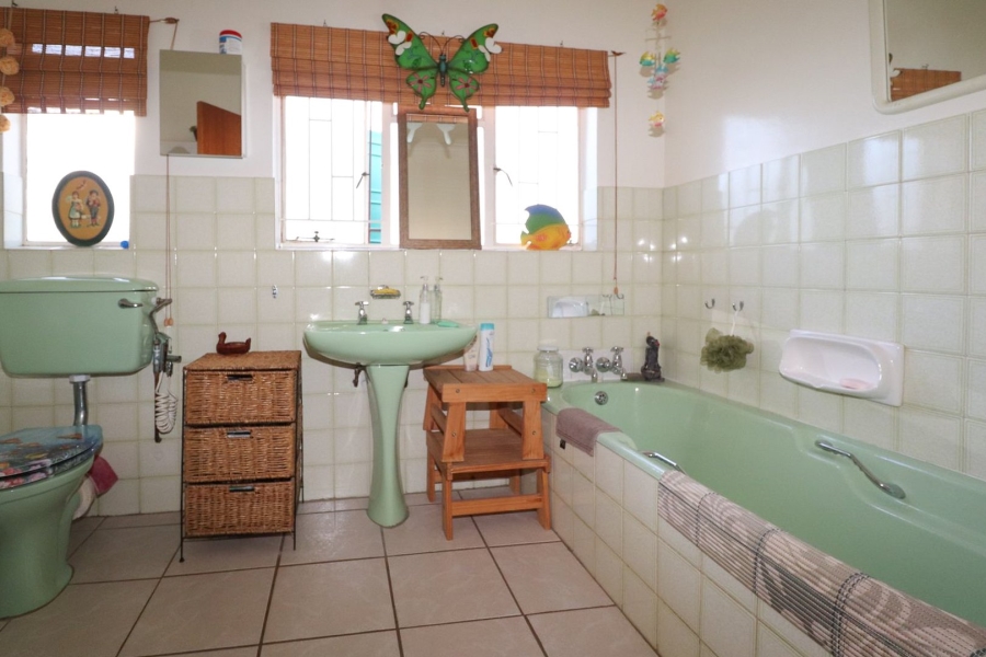 4 Bedroom Property for Sale in Orkney North West